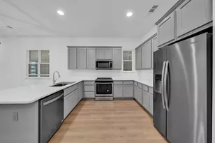 2825 Stanley Ave, Fort Worth, TX 76110 - Photo 8