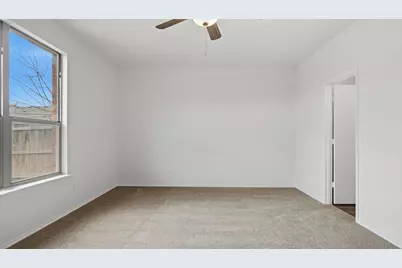 421 Sandy Creek Drive, Fort Worth, TX 76131 - Photo 22