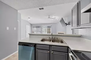 4517 Ebbtide Ct, Fort Worth, TX 76135 - Photo 8