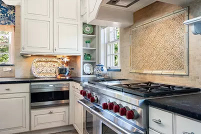 1001 Elizabeth Boulevard, Fort Worth, TX 76110 - Photo 16