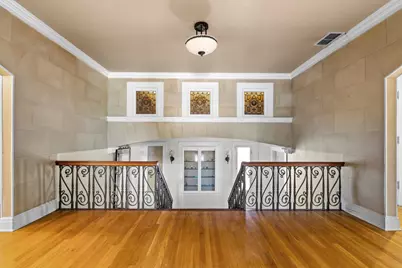 1001 Elizabeth Boulevard, Fort Worth, TX 76110 - Photo 18