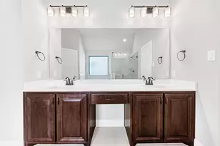 325 Cherbury Grv, Greenville, TX 75401 - Photo 10