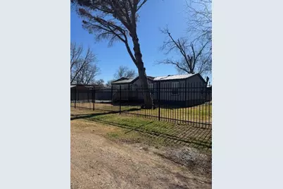 117 M Anthony Loop, Graford, TX 76449 - Photo 4