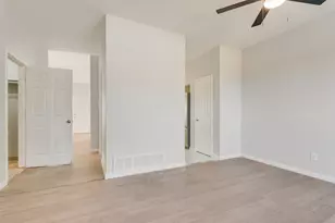 349 Pebblebrook Ln, Red Oak, TX 75154 - Photo 12