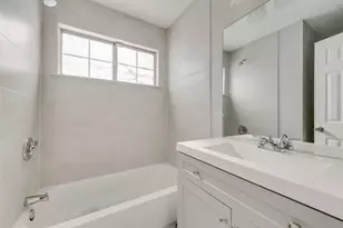 349 Pebblebrook Ln, Red Oak, TX 75154 - Photo 16