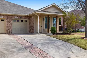 364 Armstrong Ln, Lavon, TX 75166 - Photo 2