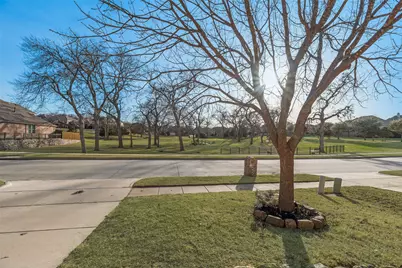 3732 Estates Way, McKinney, TX 75072 - Photo 2