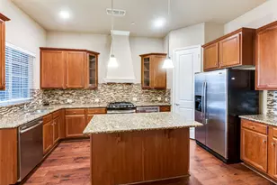 1915 Luther Rd, Irving, TX 75063 - Photo 10