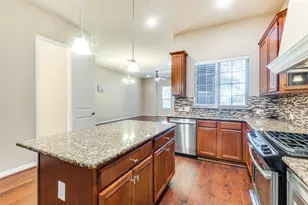 1915 Luther Rd, Irving, TX 75063 - Photo 12