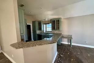 548 Wintercrest Rd, Burleson, TX 76028 - Photo 6