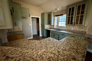 548 Wintercrest Rd, Burleson, TX 76028 - Photo 8