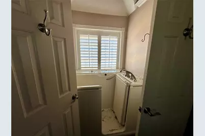 548 Wintercrest Road, Burleson, TX 76028 - Photo 14