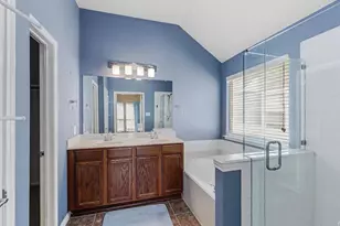 1201 Hayden Ln, Savannah, TX 76227 - Photo 10