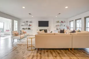 34 Legend Rd, Benbrook, TX 76132 - Photo 6