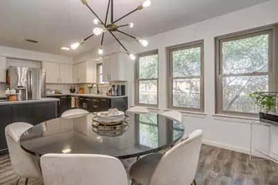 34 Legend Road, Benbrook, TX 76132 - Photo 22