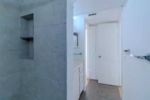 4859 Cedar Springs Rd, Dallas, TX 75219 - Photo 12