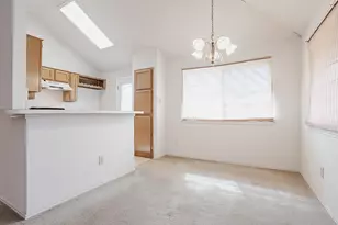 9716 Pinehurst Ln, Dallas, TX 75227 - Photo 8