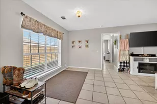 1185 Greywood Dr, Van Alstyne, TX 75495 - Photo 8