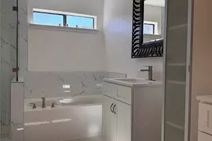 5100 Verde Valley Ln, Dallas, TX 75254 - Photo 8