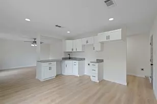 2600 W Collin St, Corsicana, TX 75110 - Photo 8