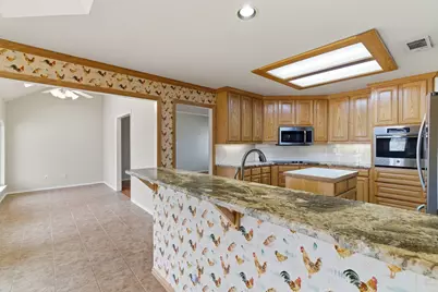 9607 Ravenswood Road, Granbury, TX 76049 - Photo 16