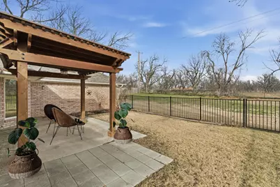 9607 Ravenswood Road, Granbury, TX 76049 - Photo 34