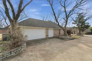 9607 Ravenswood Rd, Granbury, TX 76049 - Photo 4