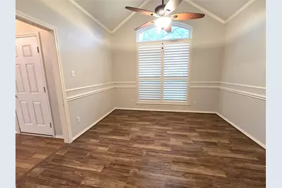 9607 Ravenswood Road, Granbury, TX 76049 - Photo 8