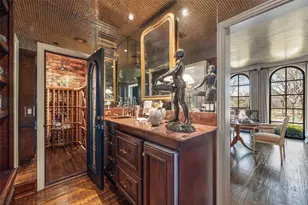 3717 Monticello Dr, Fort Worth, TX 76107 - Photo 4