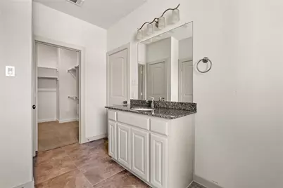 2240 Lasso Lane, Carrollton, TX 75010 - Photo 16