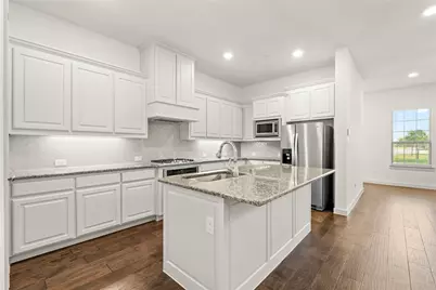 2240 Lasso Lane, Carrollton, TX 75010 - Photo 12