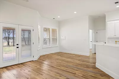 3223 Golden Oaks Circle, Granbury, TX 76049 - Photo 10