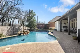 6705 Lions Gate Ct, Arlington, TX 76001 - Photo 2
