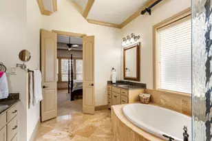 6705 Lions Gate Ct, Arlington, TX 76001 - Photo 22