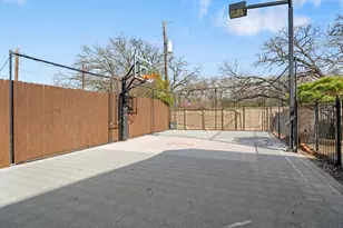 6705 Lions Gate Ct, Arlington, TX 76001 - Photo 30