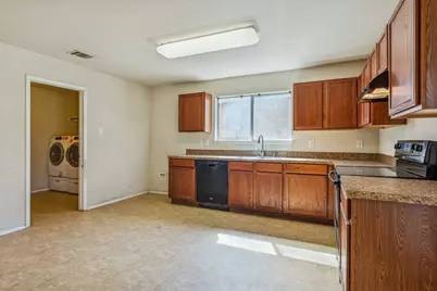 1868 Lynnwood Hills Drive, Fort Worth, TX 76112 - Photo 8