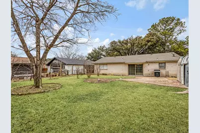 424 Bluebonnet Trail, Garland, TX 75043 - Photo 18