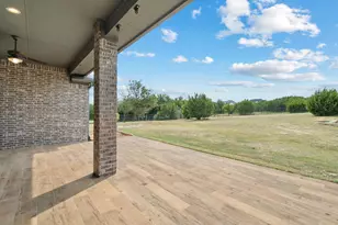 337 Kenyon Ct, Granbury, TX 76049 - Photo 28