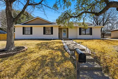 8230 Shadow Wood Drive, Woodway, TX 76712 - Photo 2