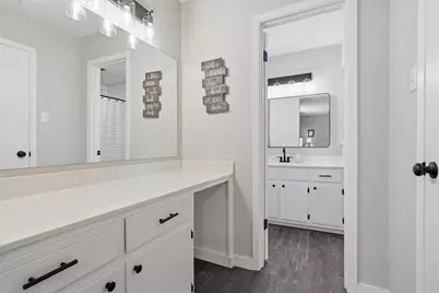 8230 Shadow Wood Drive, Woodway, TX 76712 - Photo 12