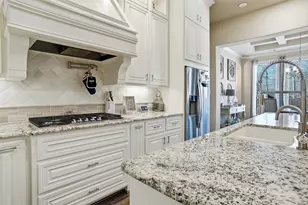 5925 Terrace Oaks Ln, Fort Worth, TX 76112 - Photo 6