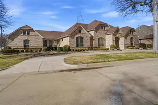 5925 Terrace Oaks Ln, Fort Worth, TX 76112 - Photo 30