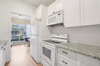 3550 Country Square Drive #201, Carrollton, TX 75006 - Photo 10