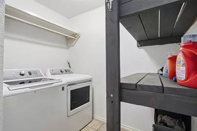 316 Liberty Street, Cleburne, TX 76031 - Photo 16