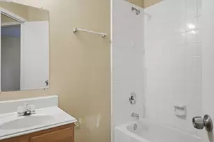 5589 Hunters Bend Ln, Dallas, TX 75249 - Photo 34