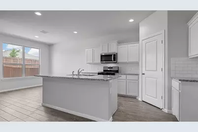 553 Pendleton Avenue, Keene, TX 76059 - Photo 2