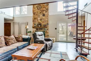 408 Pecan Ct, Alvarado, TX 76009 - Photo 14