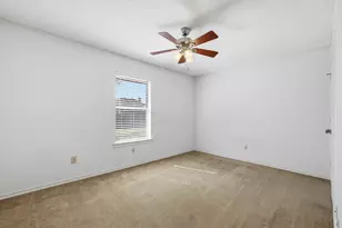 505 Cherry Ann Dr, Euless, TX 76039 - Photo 16