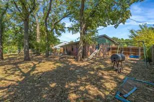 810 Arthur Dr, Arlington, TX 76013 - Photo 16