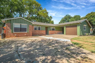 810 Arthur Drive, Arlington, TX 76013 - Photo 1